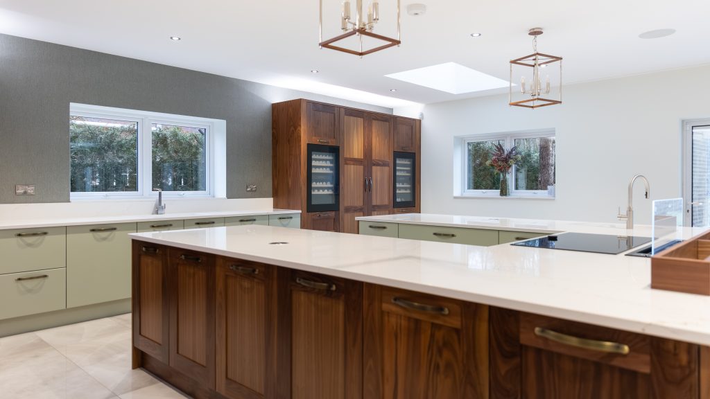 A Luxury Bespoke Kitchen Designed for Living… and Entertaining.